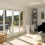 Shangri La By Interhome Les Issambres